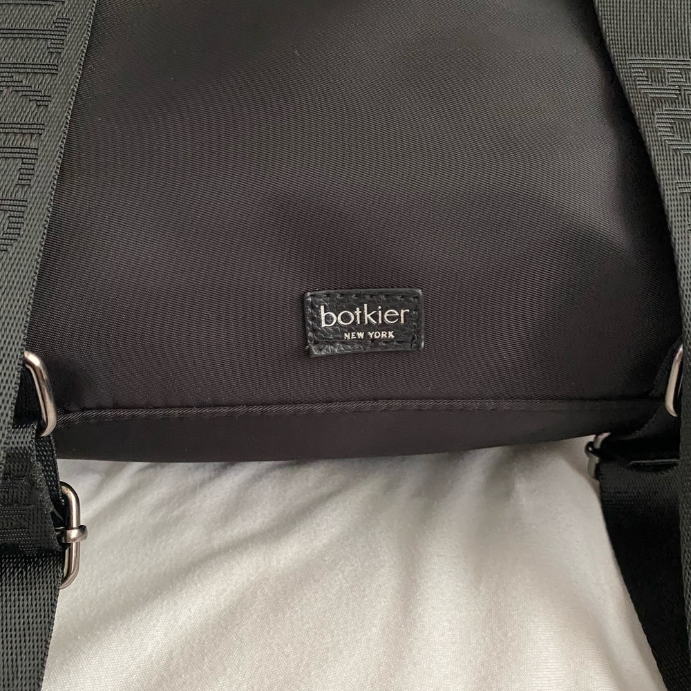 Small backpack - Picture 4 of 6